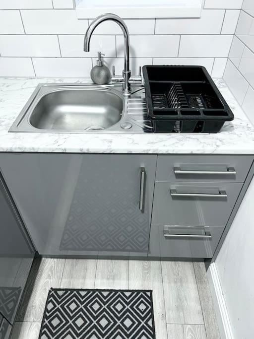 Modern Studio Near Nec With Free Parking - Prime Location Sheldon  Eksteriør bilde
